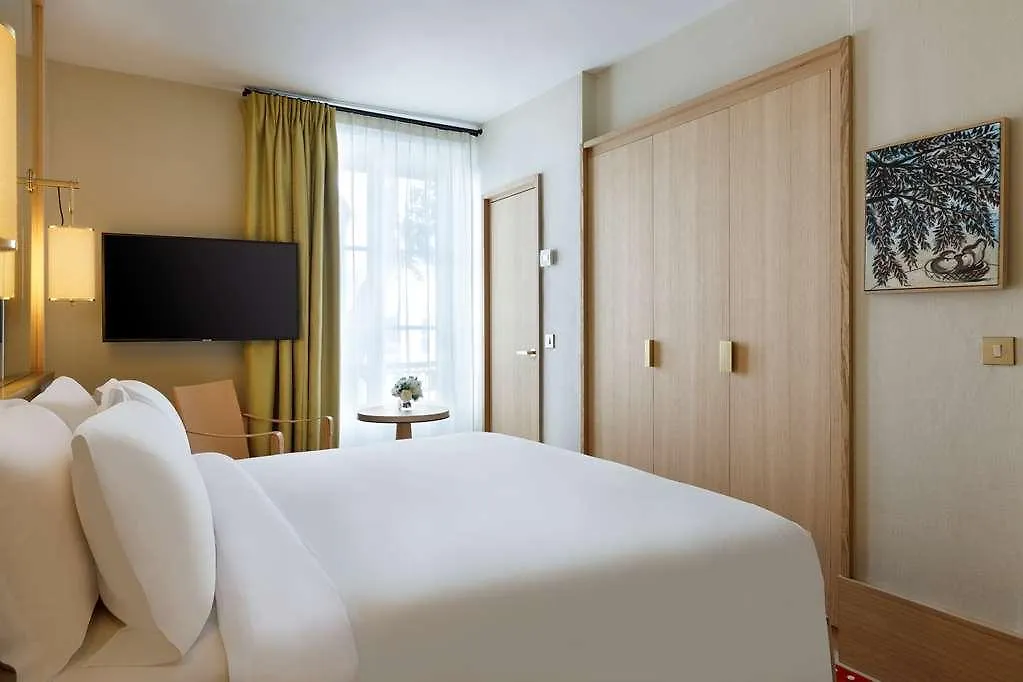 Le Belgrand Hotel Paris Champs Elysees Tapestry By Hilton